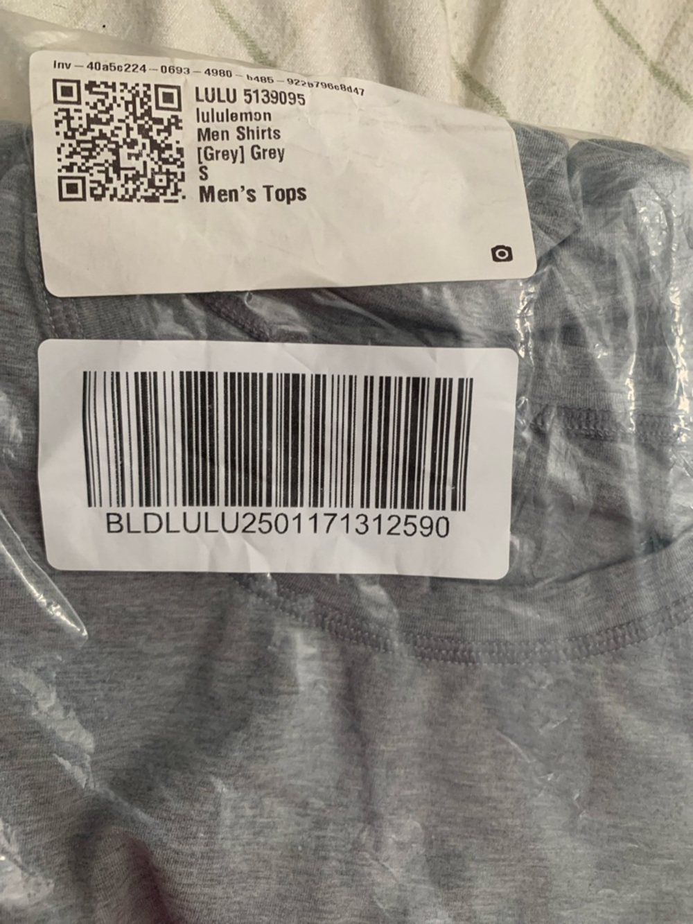 lululemon athletica Men's Short Sleeve T-Shirt in Grey
